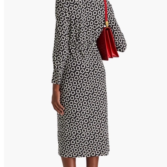 Tory Burch Stylish Black and White Patterned Buttoned Down Dress (original $698) - Picture 2 of 7